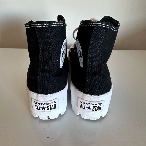 All Star Chuck Taylor size 7 - Picture 5 of 7